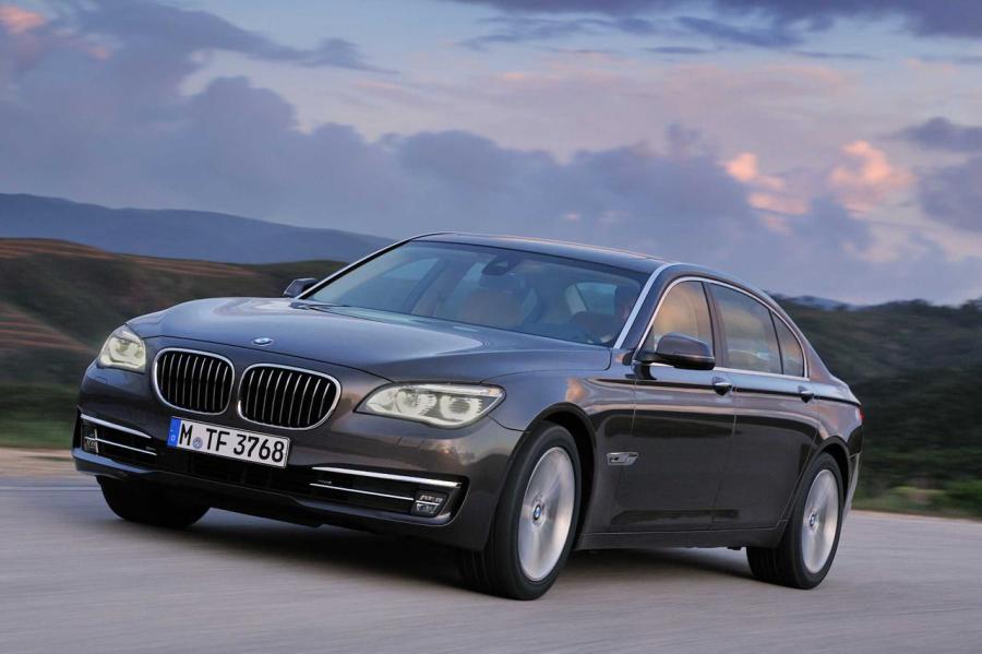  BMW 7-Series LWB 2014 года  (фото 5 из 5)